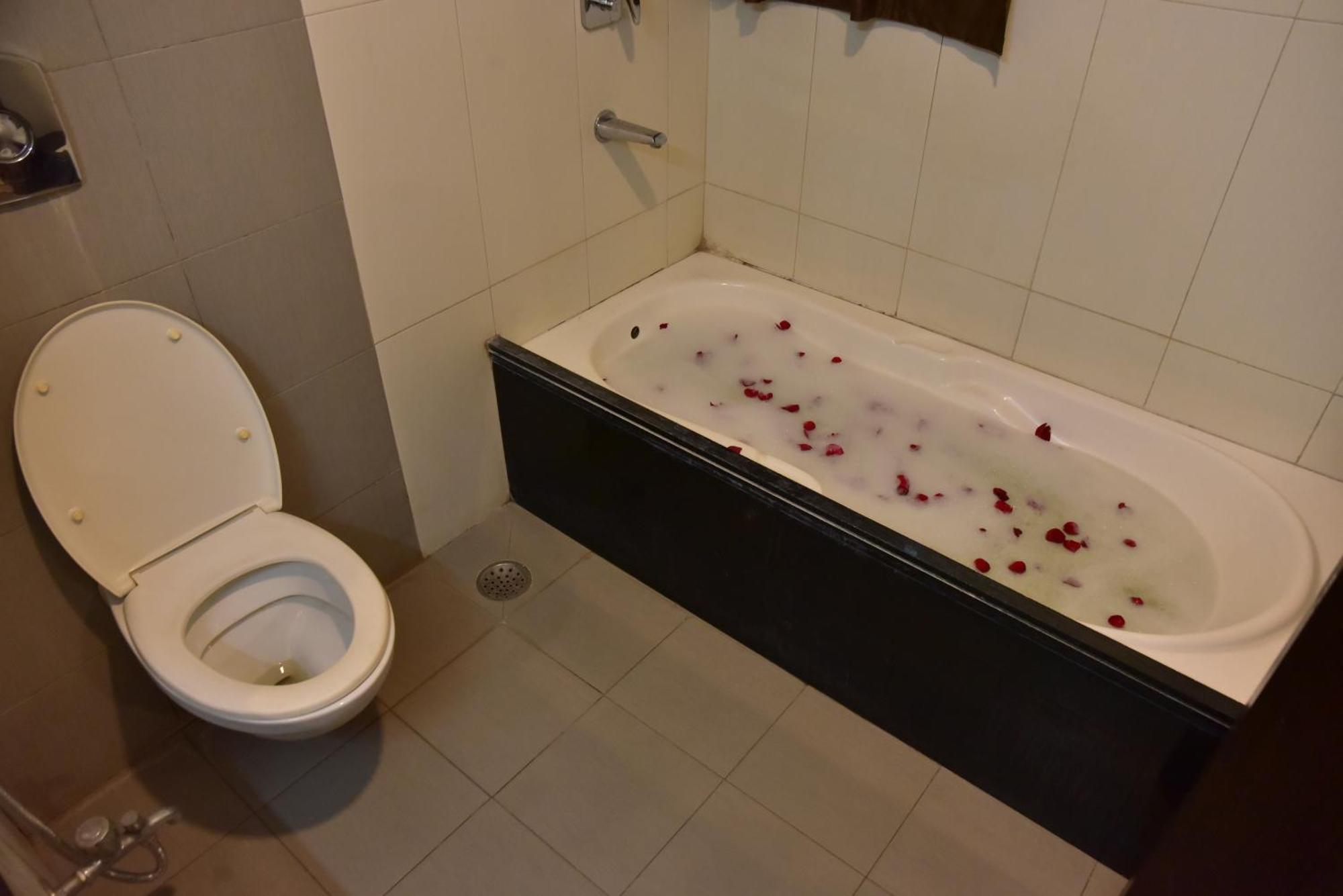 Hotel Ambassador Chocolate Inn Kalyani Exterior photo